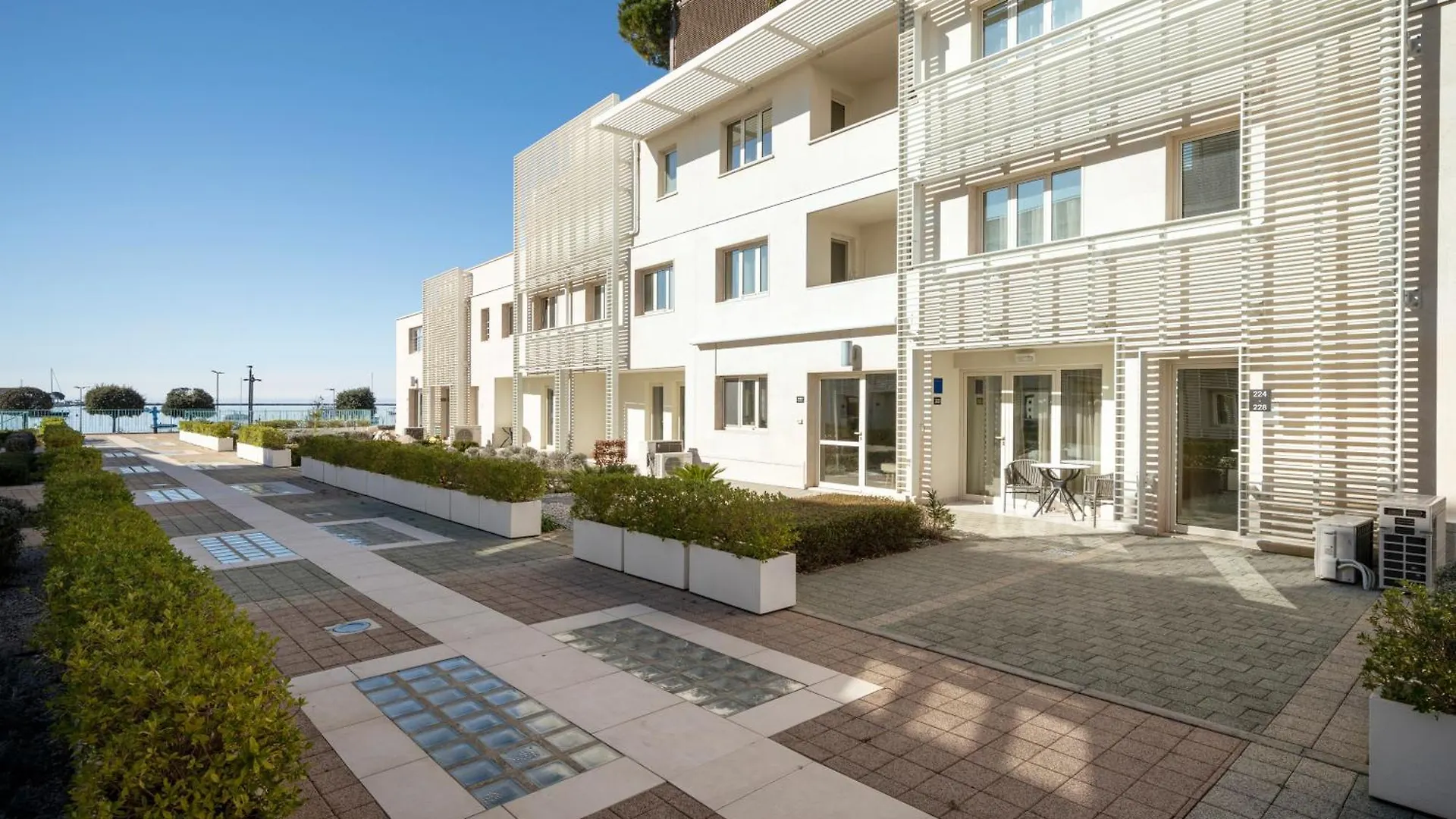 Humagum Sea View Apartment - Garden Palace Umag Croatia