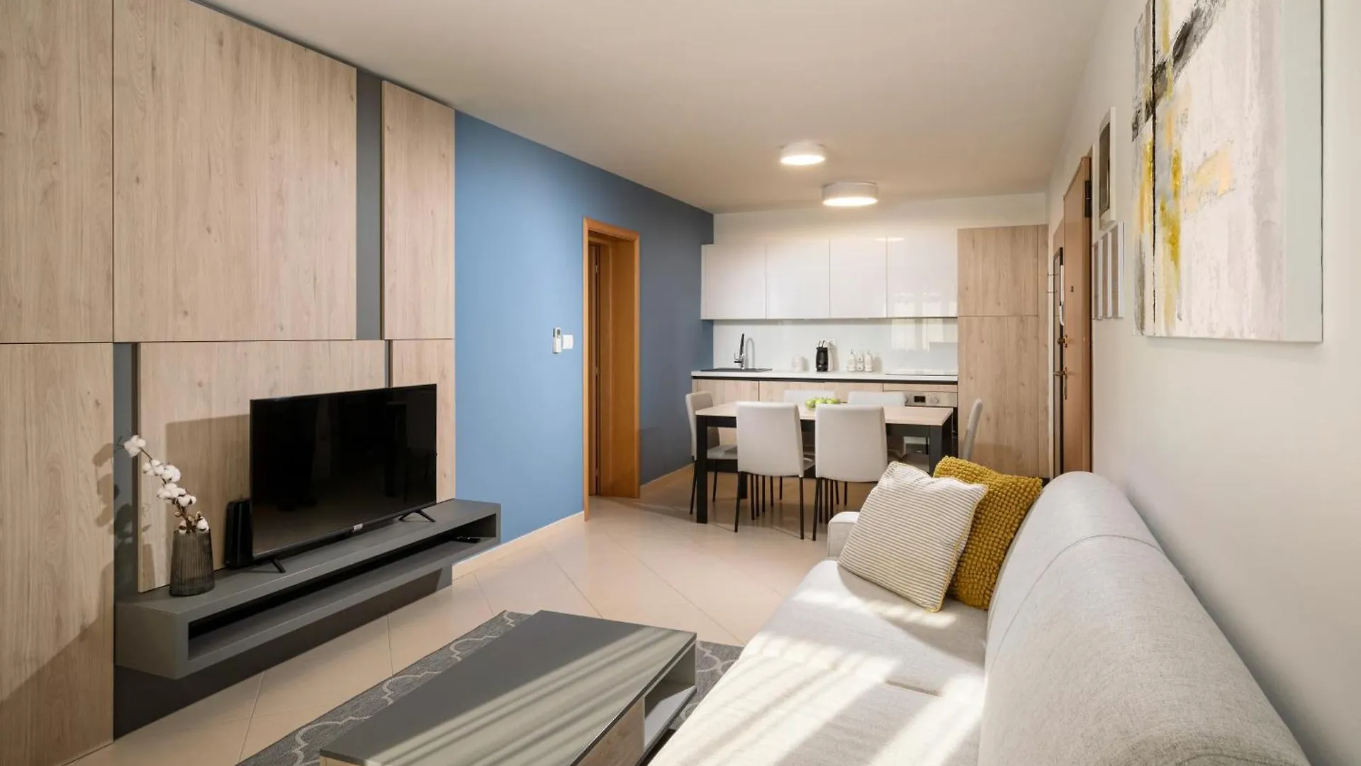 Humagum Sea View Apartment - Garden Palace Umag