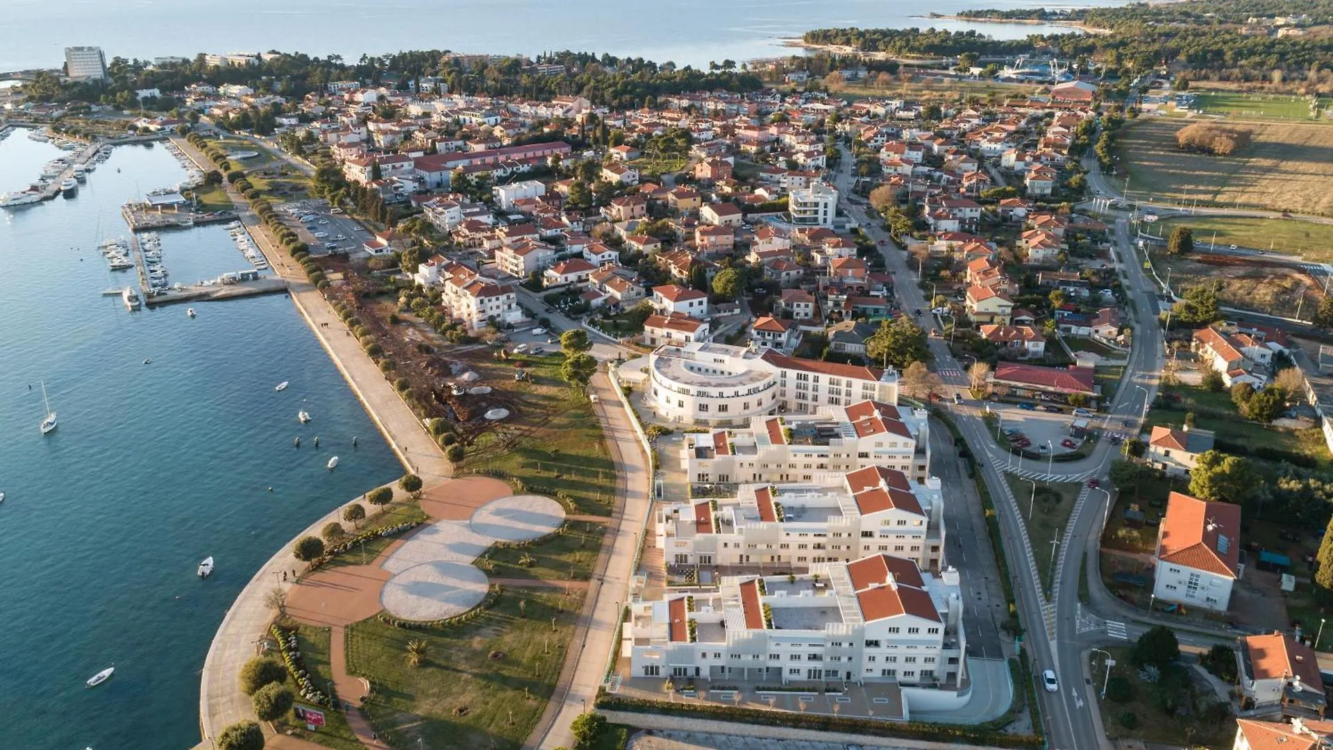 Humagum Sea View Apartment - Garden Palace Umag 0*,  Croatia