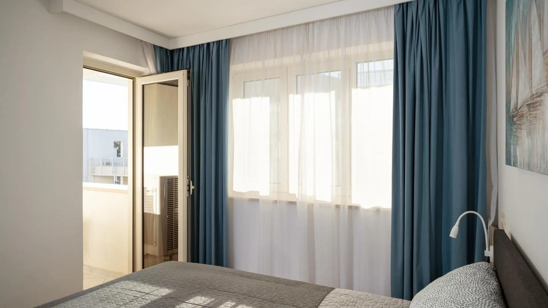 Humagum Sea View Apartment - Garden Palace Umag Croatia