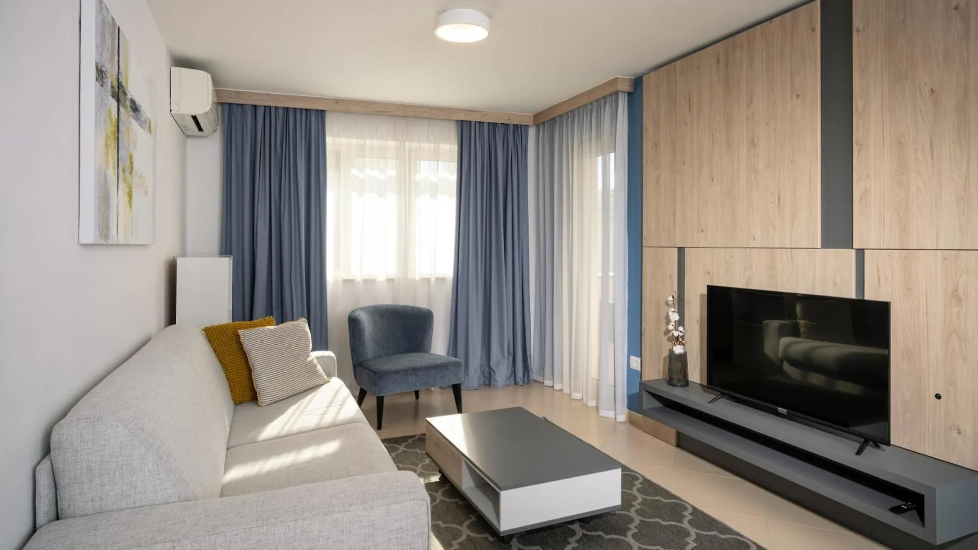 Humagum Sea View Apartment - Garden Palace Umag 0*,