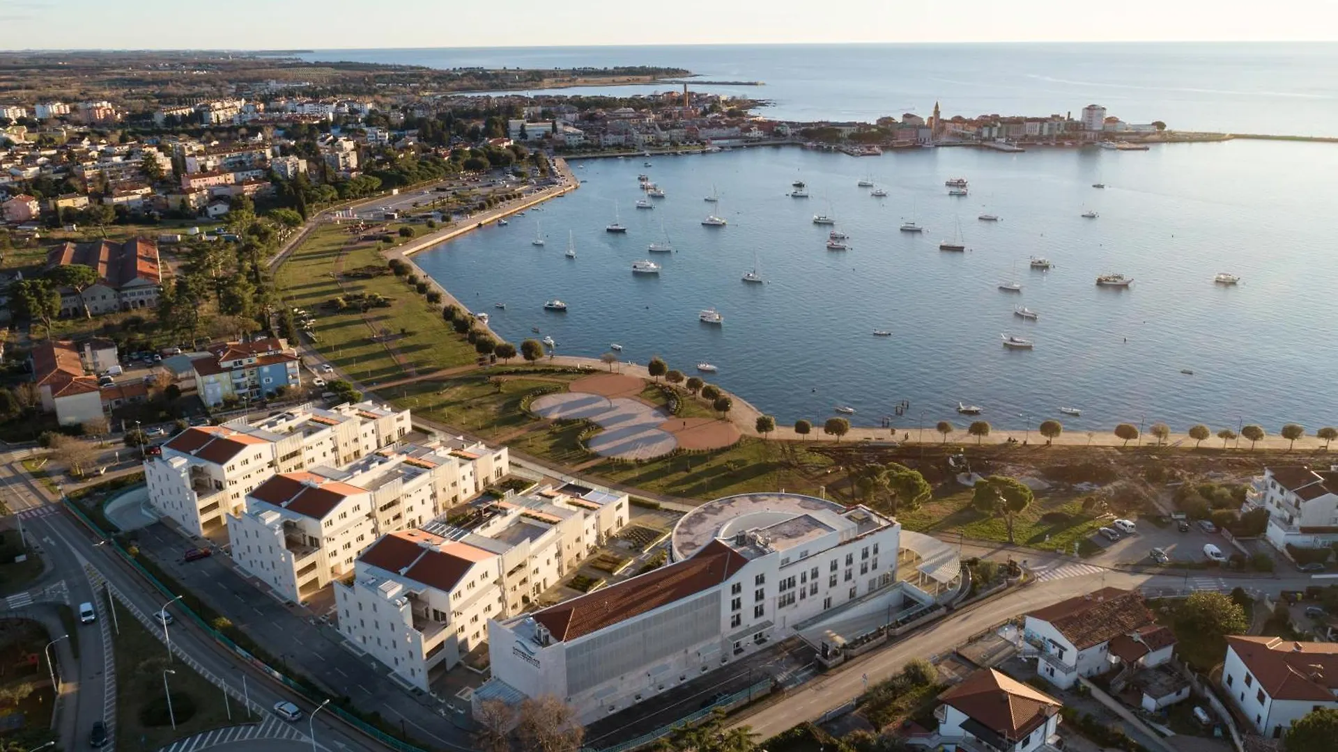Humagum Sea View Apartment - Garden Palace Umag